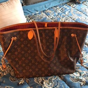 Louis Vuitton Neverfull Gm